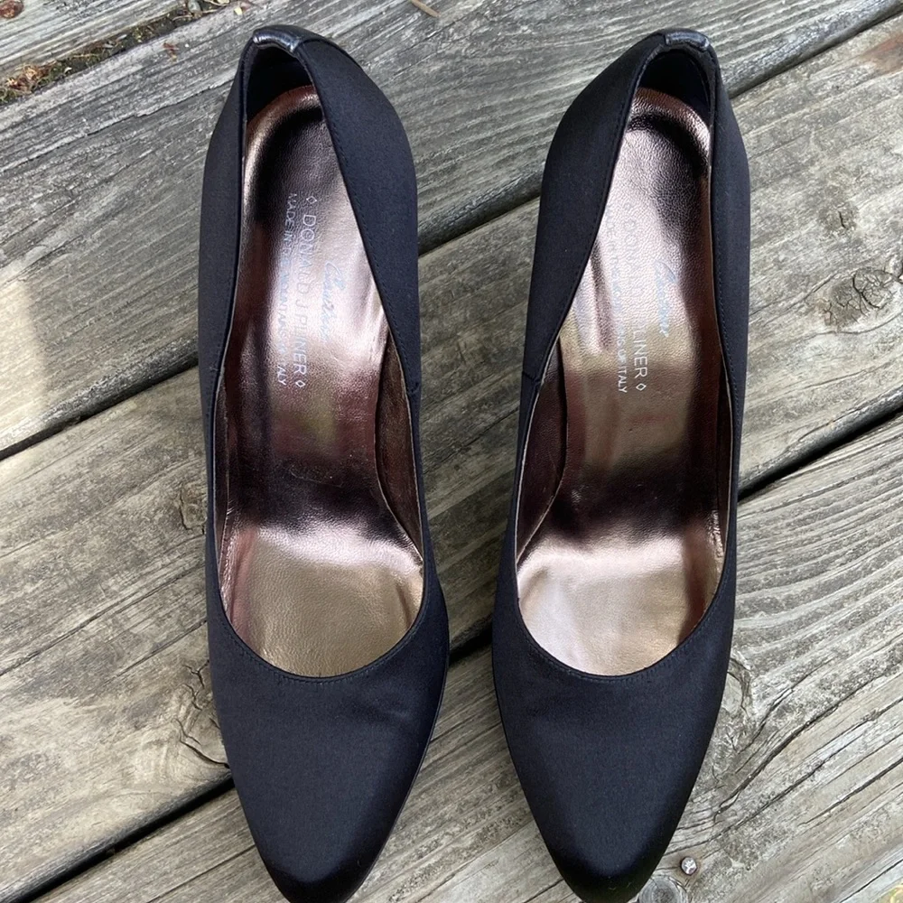 Donald J. Pliner Couture 'Rida' Black Satin & Leather Pump Women's Size 8 - Picture 5 of 13